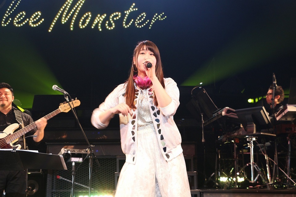 Little Glee Monster、20曲超えライブで全国ツアーをスタート 日本 ...