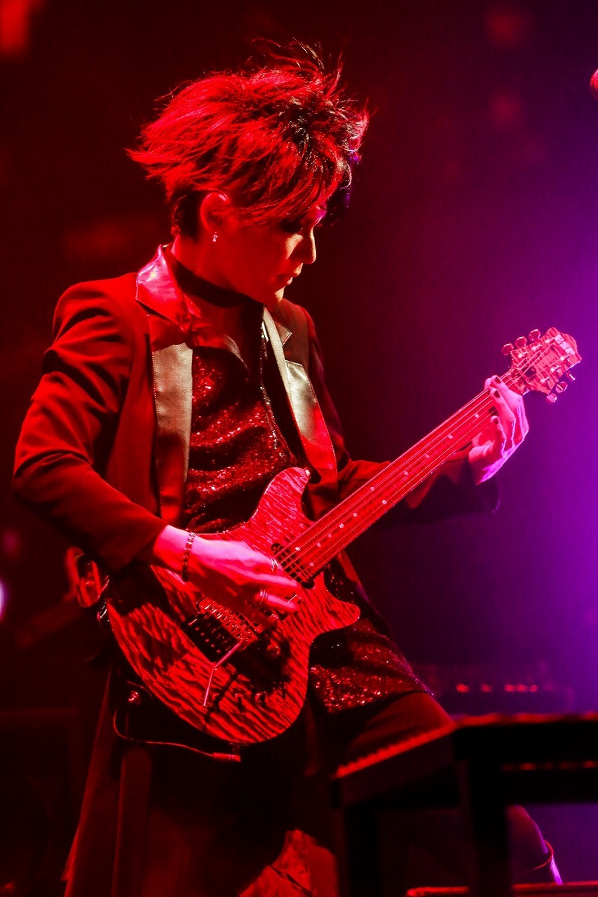 the GazettE／URUHA　撮影＝YOSHIHIRO MORI