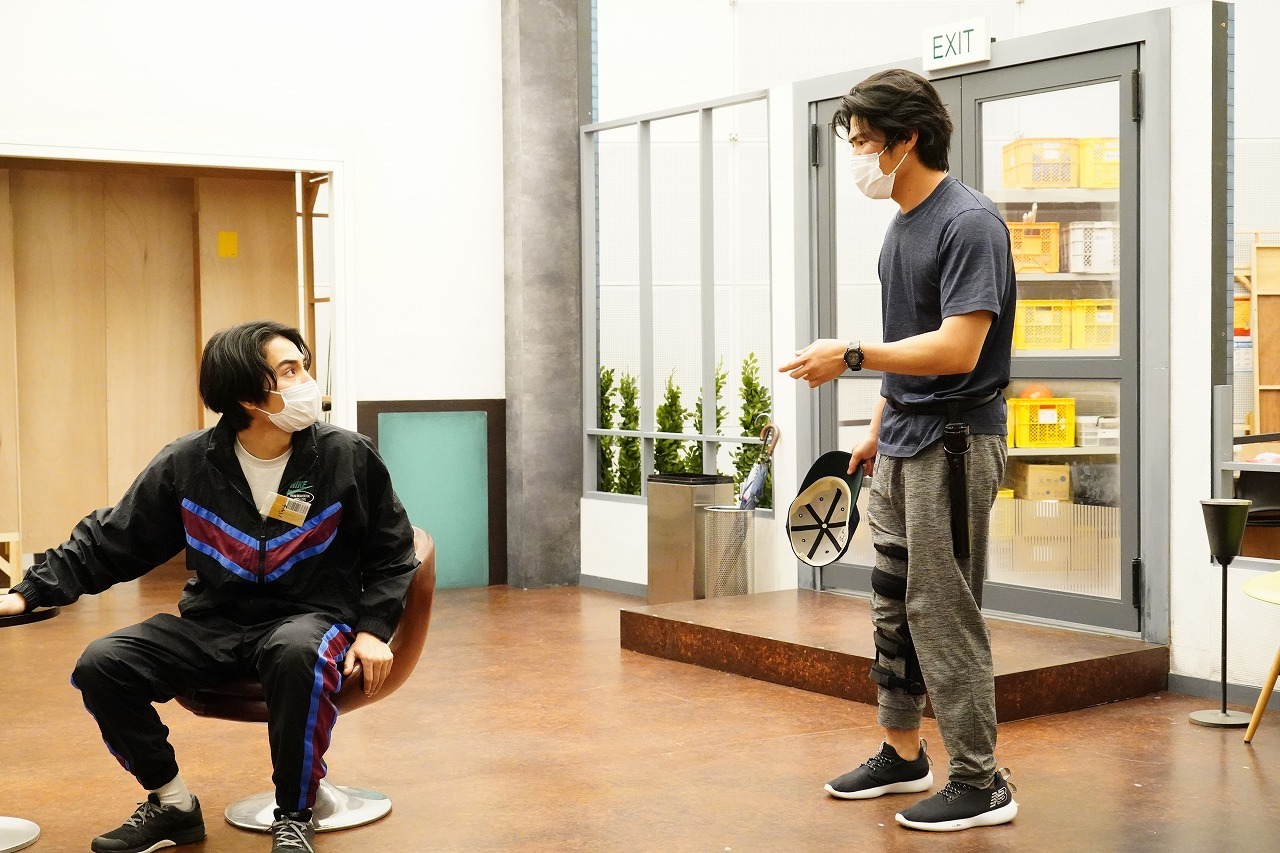 （左から）中村 蒼、板橋駿谷 　撮影：田中亜紀