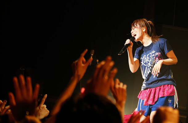 aiko「Love Like Rock vol.7」東京・Zepp Tokyo公演の様子。（撮影：岡田貴之）