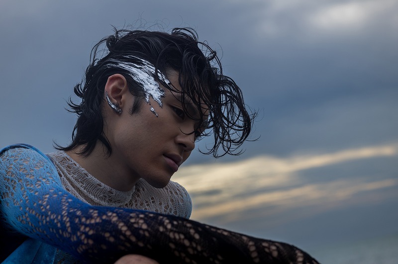 キービジュアル衣裳デザイン・フォトグラフィー（市川染五郎）：中里唯馬