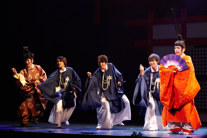 『TARO URASHIMA』（撮影：岩間 辰徳）