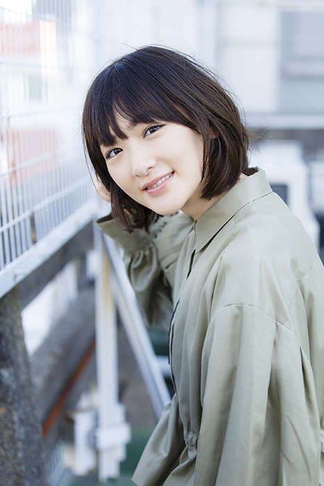 人気のダウンロード 生駒 里奈 壁紙