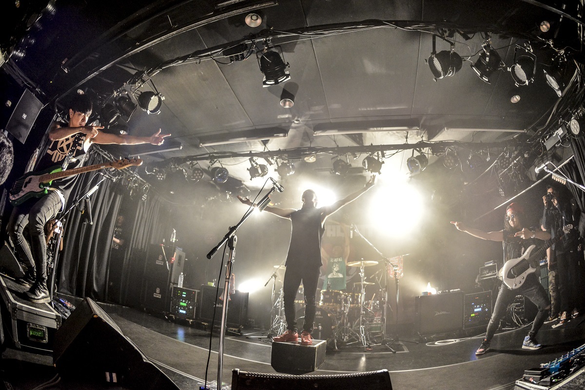 TOTALFAT Photo by Azusa Takada
