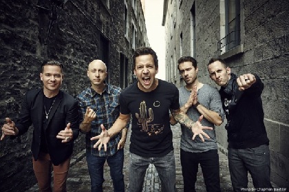 SIMPLE PLAN、2/19に世界同時リリースするニュー・アルバム『Taking One For The Team』より「Boom!」のパフォーマンス映像公開！