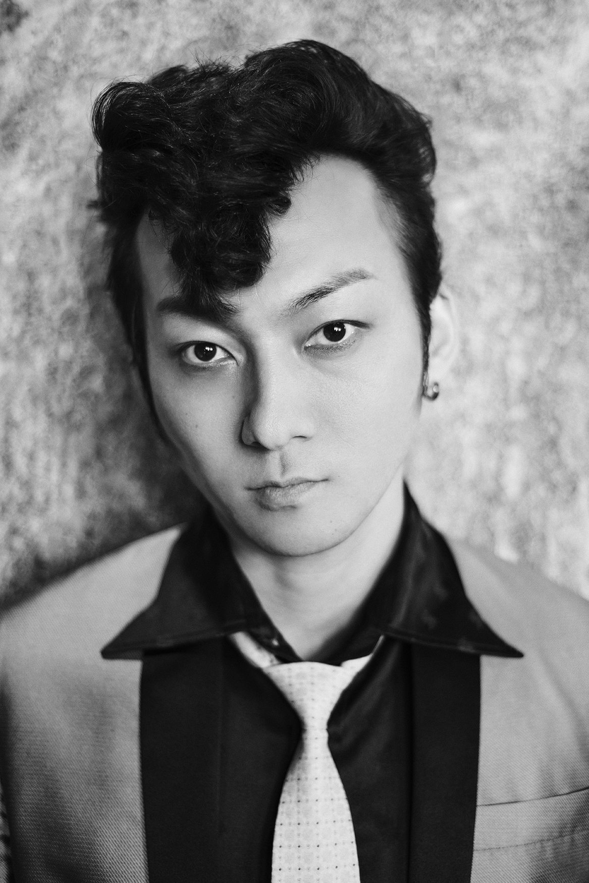 波岡一喜 ソロビジュアル