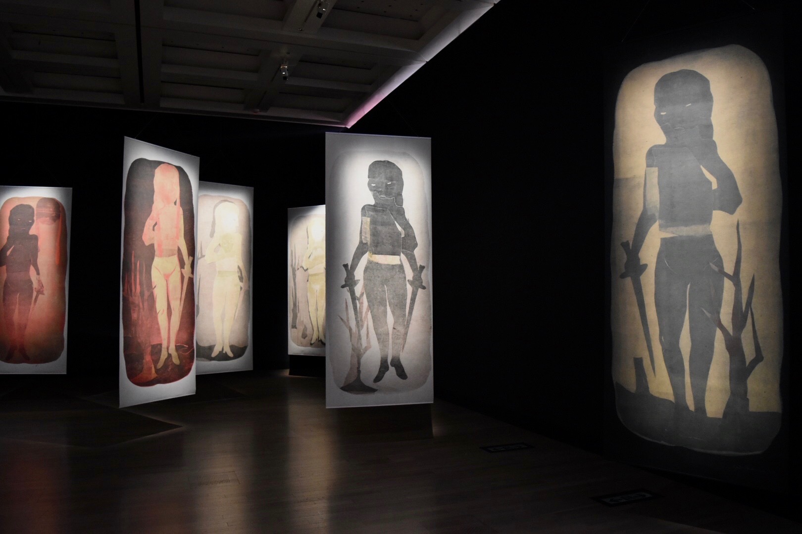 『イケムラレイコ 土と星 Our Planet』展 2019年 国立新美術館展示風景
