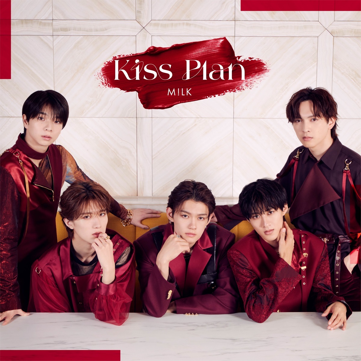 M!LK、新曲「Kiss Plan」の世界観を表現したスペシャルな場所から