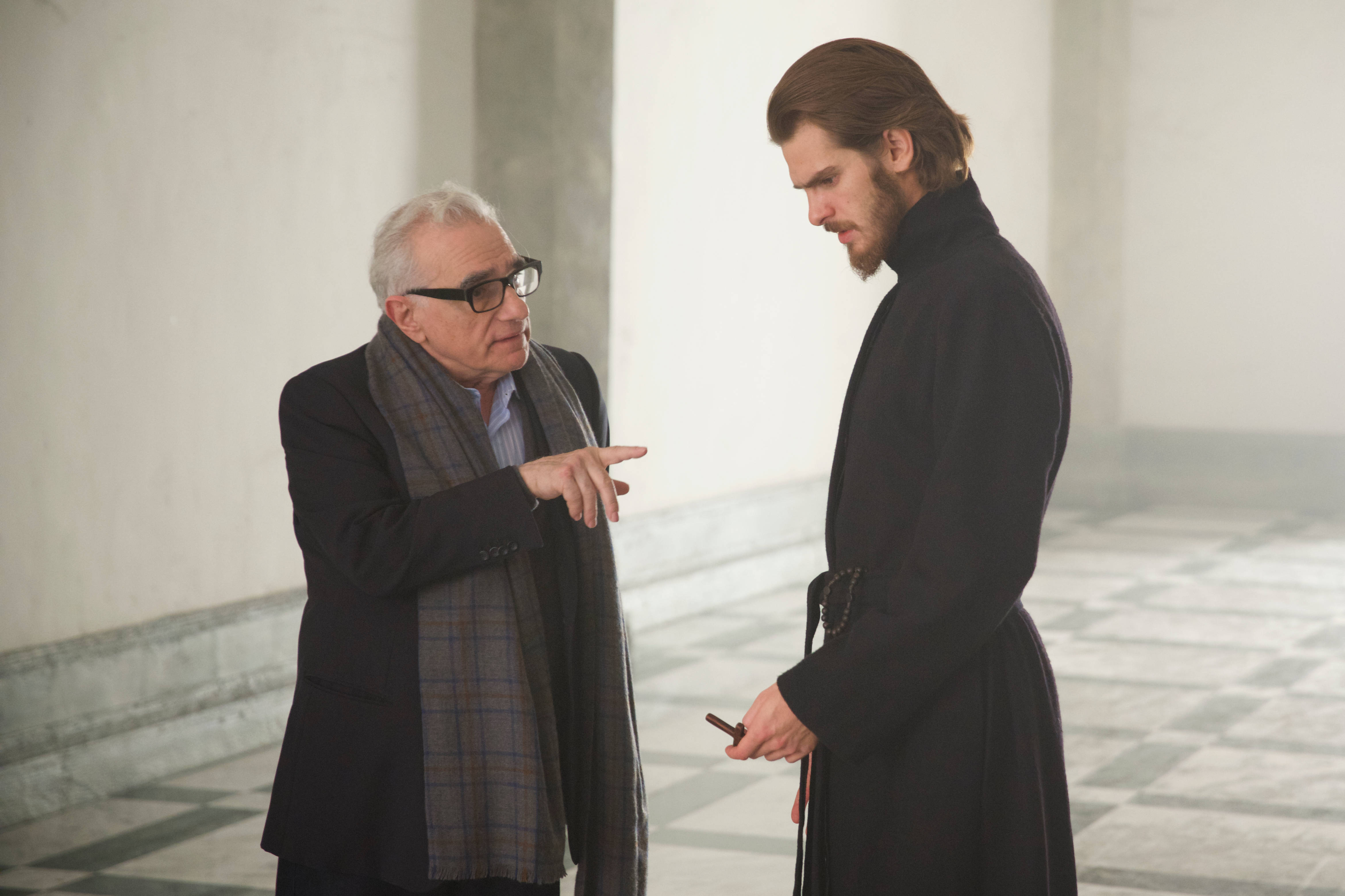左から、マーティン・スコセッシ監督、アンドリュー・ガーフィールド Photo Credit Kerry Brown