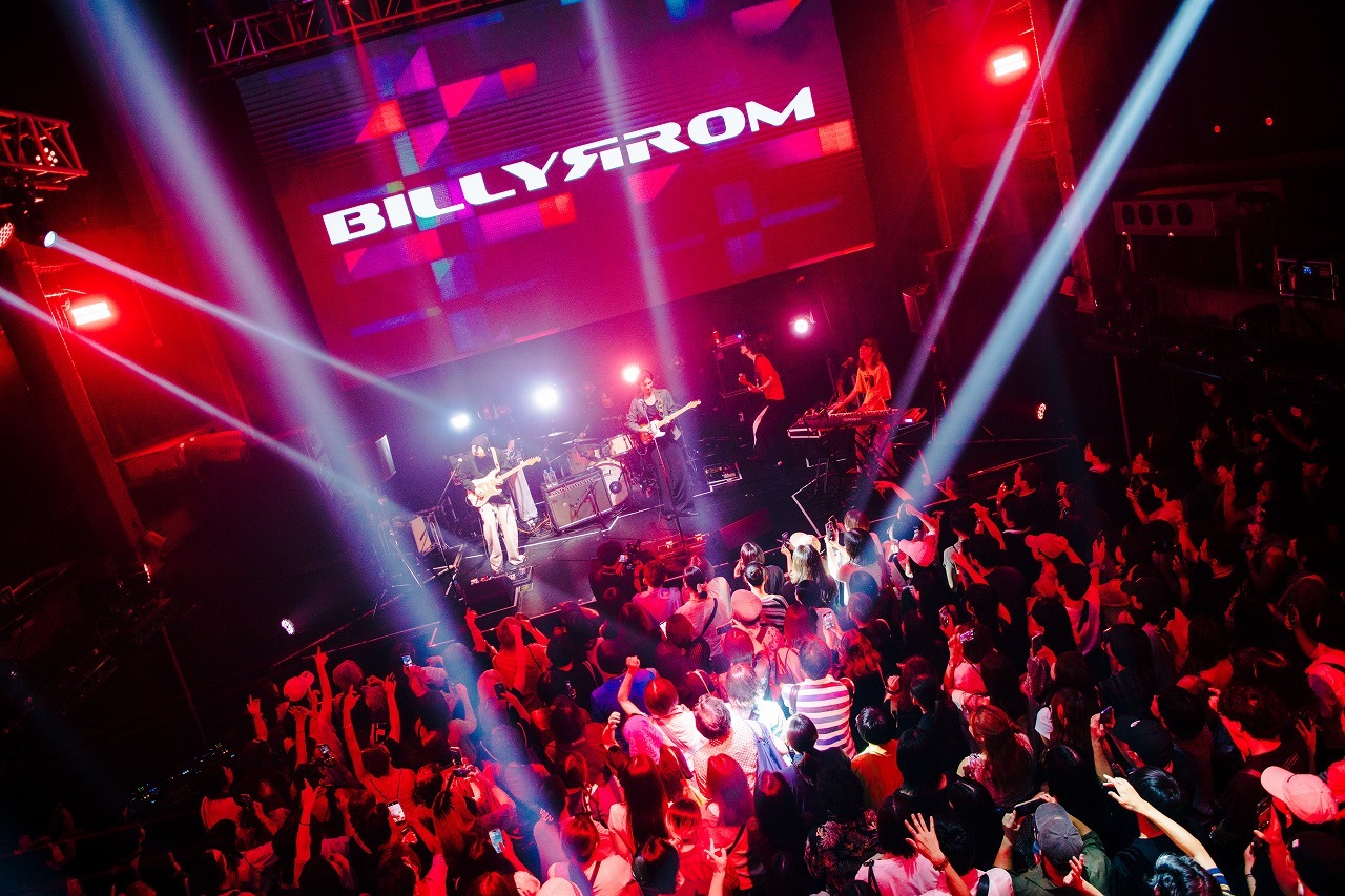 『5th Anniversary Live』9.10 渋谷WOMB Photo by Hayato Niiya