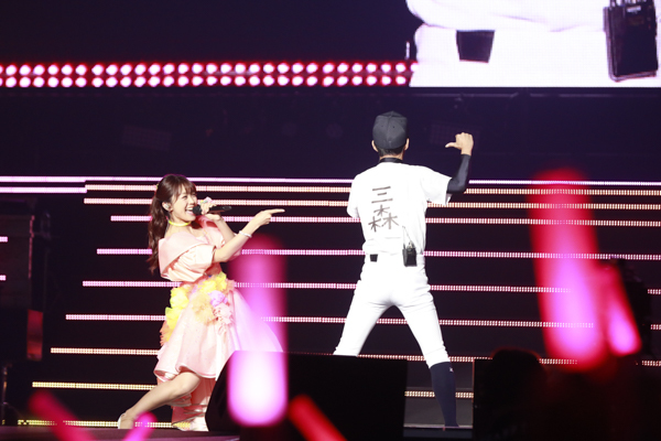 三森すずこ×オーイシマサヨシ (C)Animelo Summer Live 2019