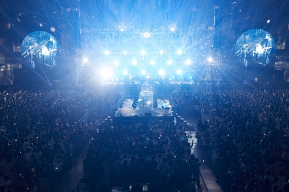 BUMP OF CHICKEN、共に歌い笑いあったツアー緒戦「最高の幸せな夜でした」