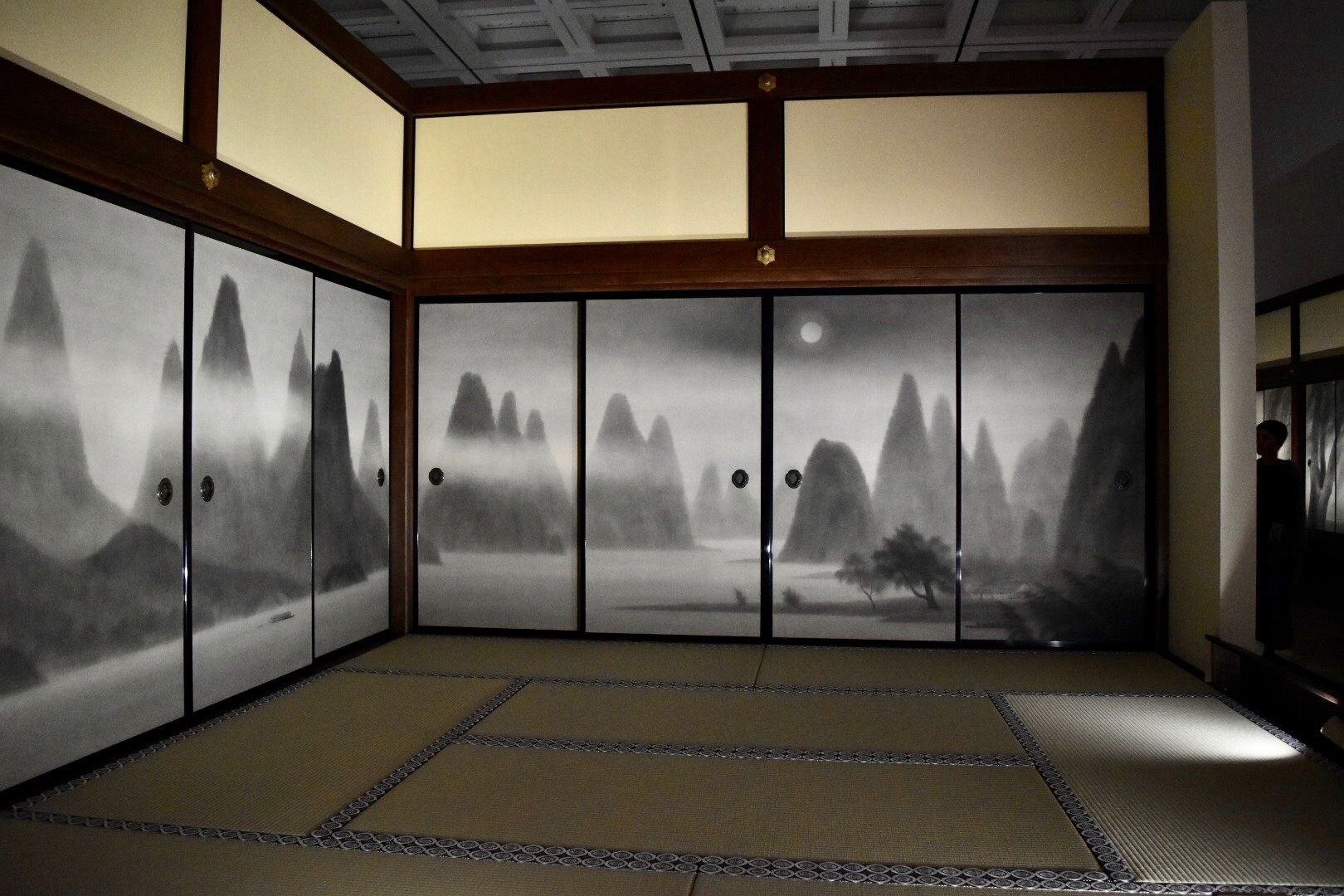 《唐招提寺御影堂障壁画 桂林月宵》 昭和55年 唐招提寺蔵