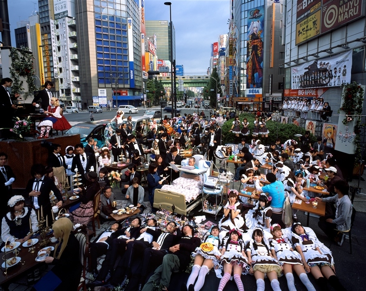 宇佐美雅浩「大塚健 秋葉原（東京）2013」 （C）USAMI Masahiro, Courtesy Mizuma art Gallery