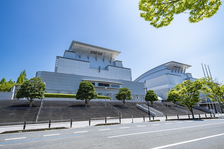 滋賀県立芸術劇場びわ湖ホール 　　写真提供：びわ湖ホール