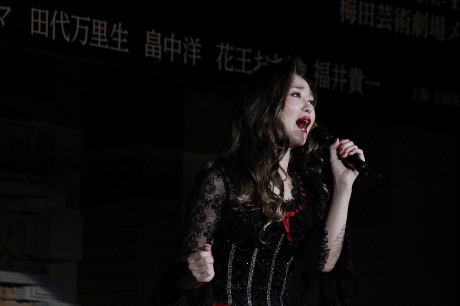 笹本玲奈