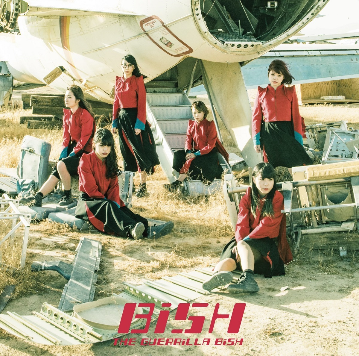 当店だけの限定モデル 【美品】BiSH REVOLUTiONS (初回生産限定盤