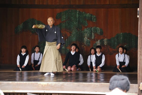 去年の春の会の様子