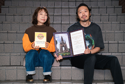 菜月チョビ・丸尾丸一郎インタビュー 「ショルダーパッズ」で海外公演を経た、劇団鹿殺しの現在地