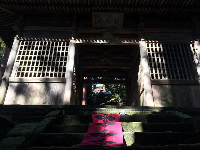 雲峰寺　のぼりと共に