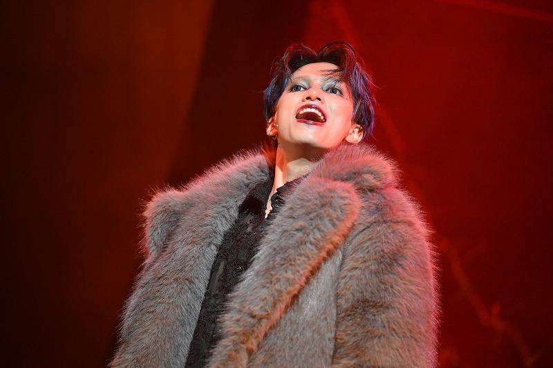 (C)糸川耀士郎 俳優10周年記念 １人音楽劇「夜啼鳥」製作委員会