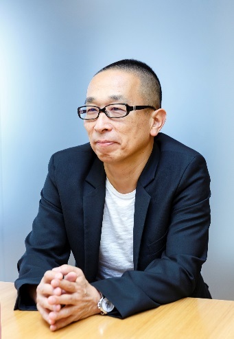 佐藤卓氏