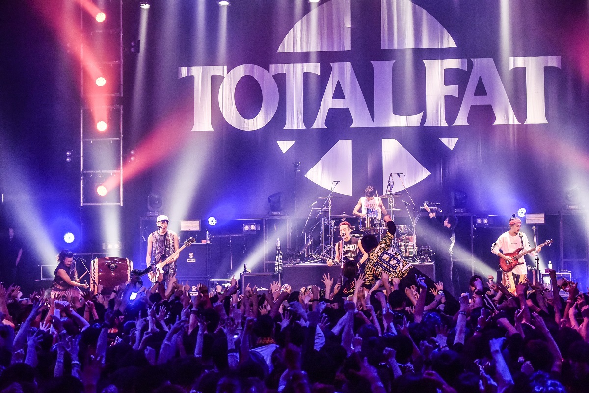 TOTALFAT  撮影＝AZUSA TAKADA