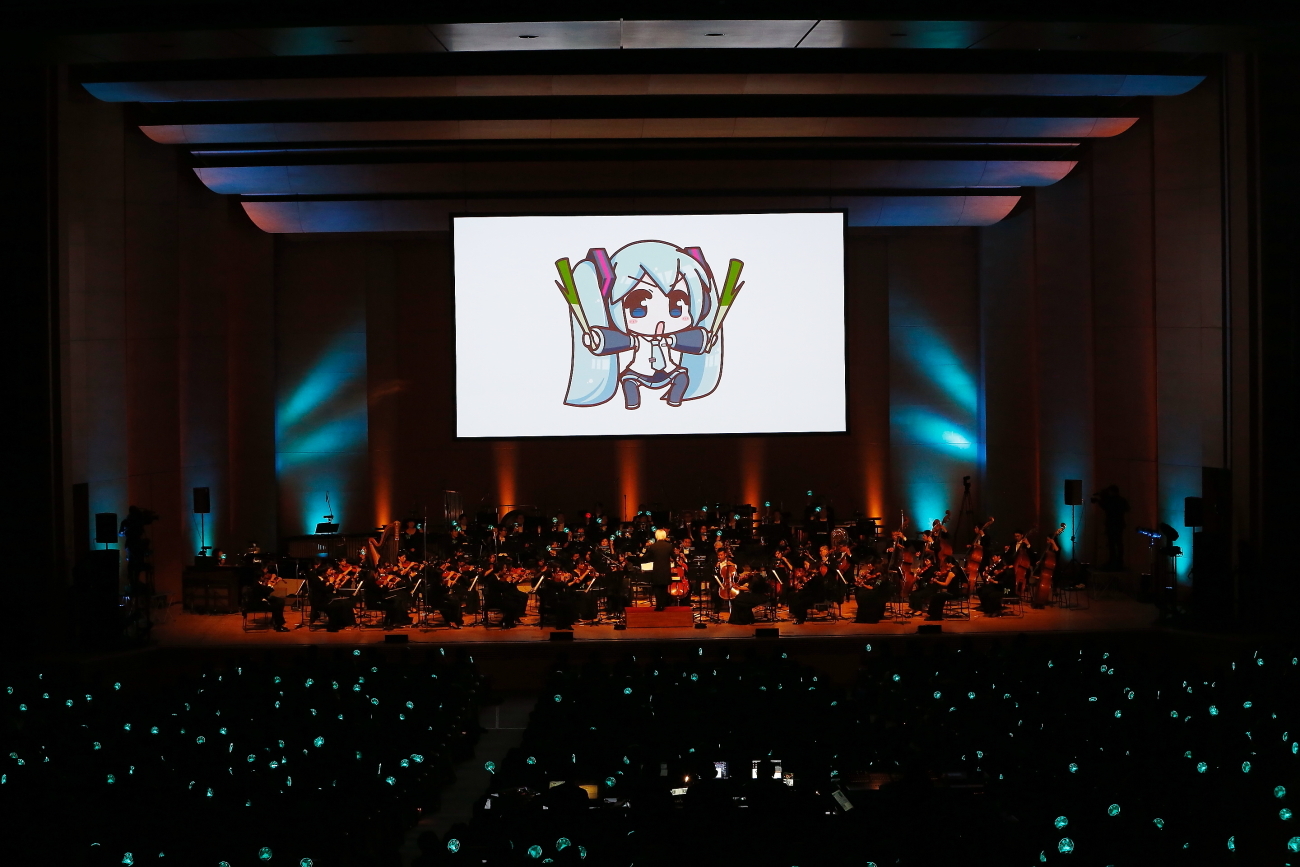 初音ミクシンフォニー2017東京公演　(C)Crypton Future Media, INC. www.piapro.net