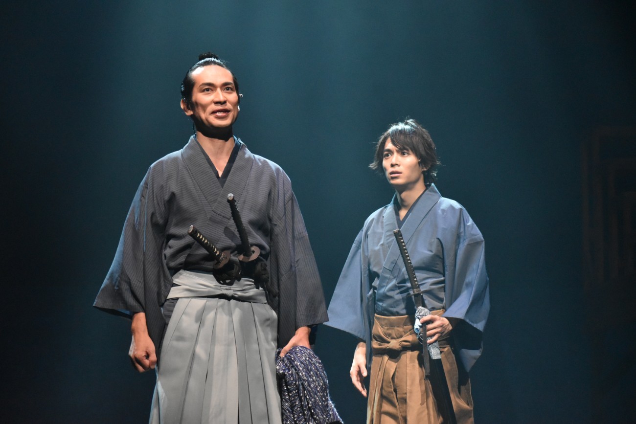 溝口琢矢、荒木宏文、石原壮馬、正木郁ら出演 もっと歴史シリーズ第6弾舞台『ジョン万次郎』が開幕！ ゲネプロ・囲み会見レポートが到着 | SPICE -  エンタメ特化型情報メディア スパイス