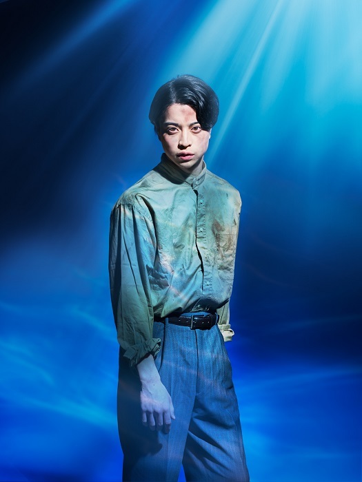 寺島レオン (C)舞台「無人島に生きる十六人」プロジェクト