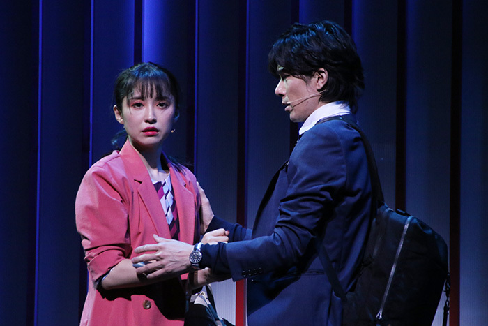 ミュージカル『東京ラブストーリー』空キャスト　笹本玲奈、柿澤勇人（左から）