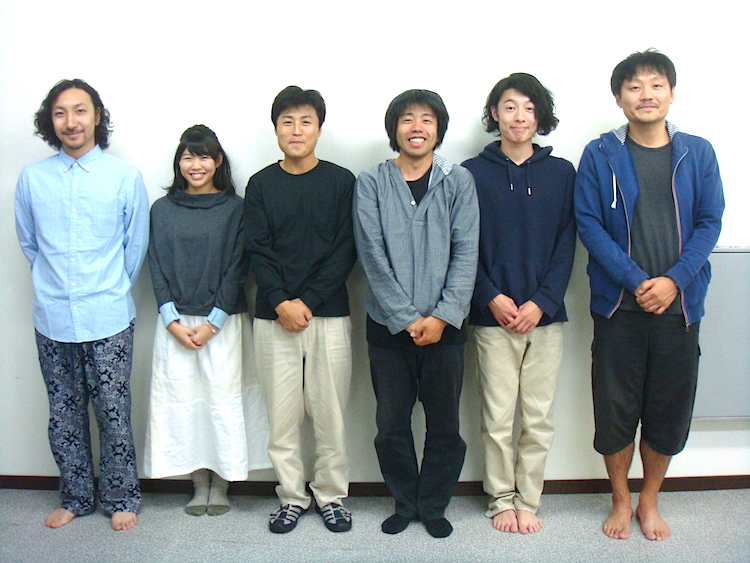 左から・ヤストミフルタ、川上珠来、木暮拓矢、田内康介、芝原啓成、平塚直隆