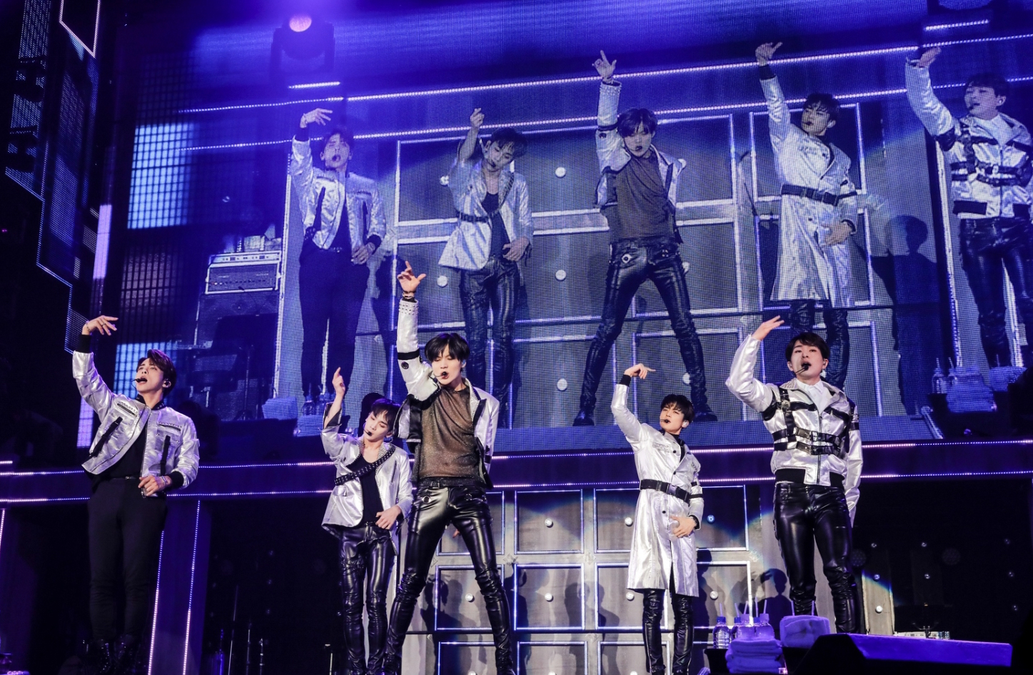SHINee