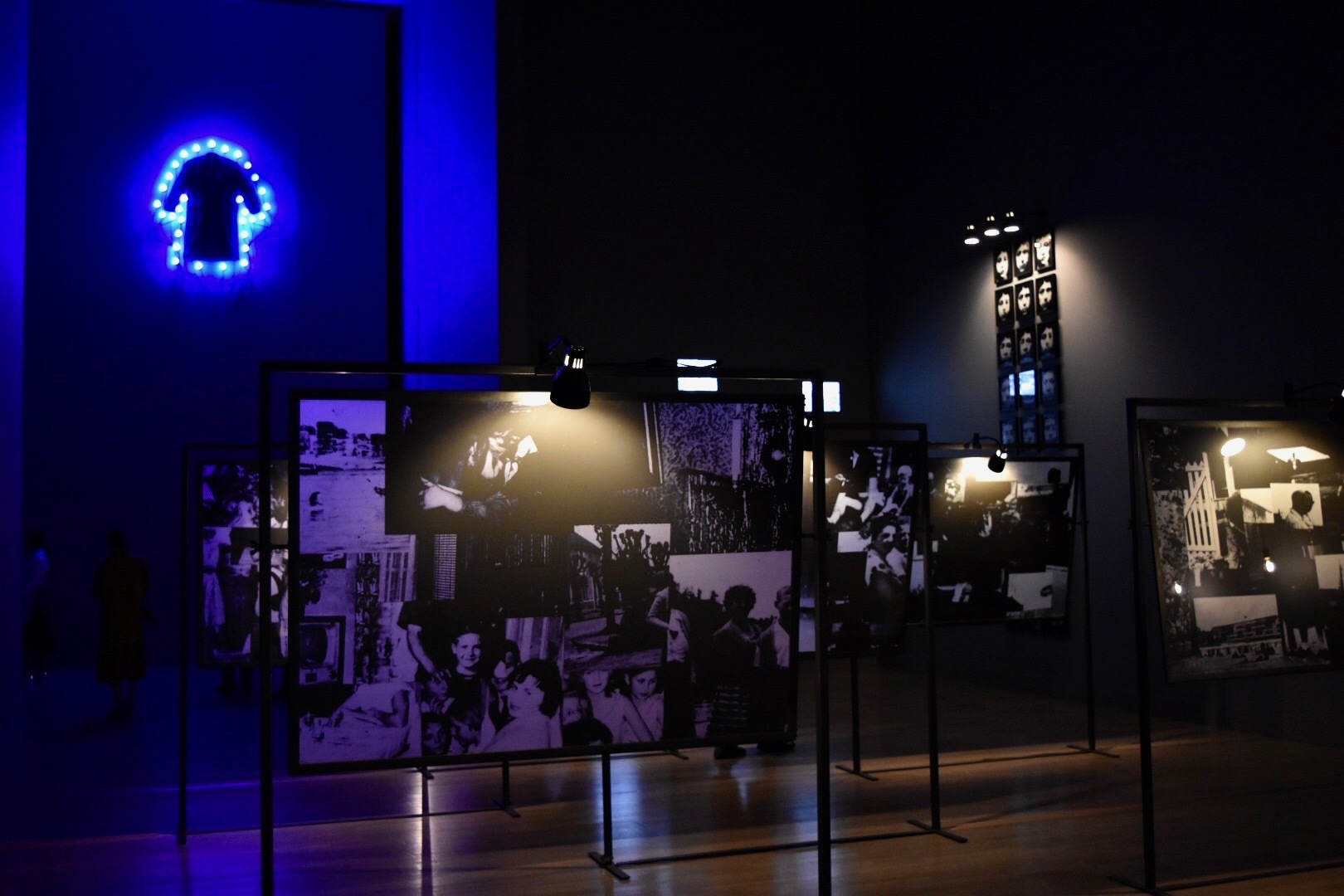 「クリスチャン・ボルタンスキー −Lifetime」展 2019年 国立新美術館展示風景