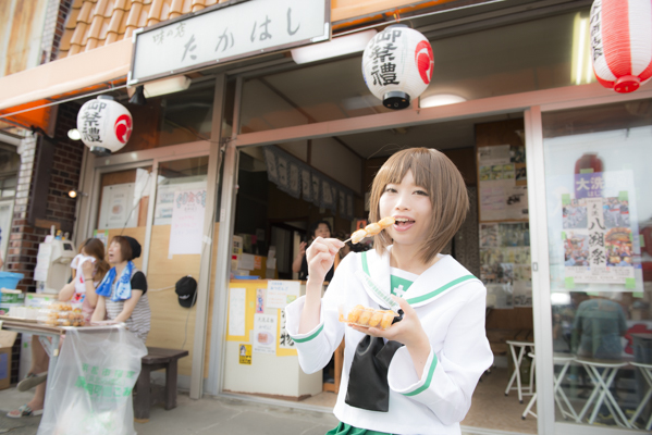 お店の前でいただきました、ごちそうさまでした