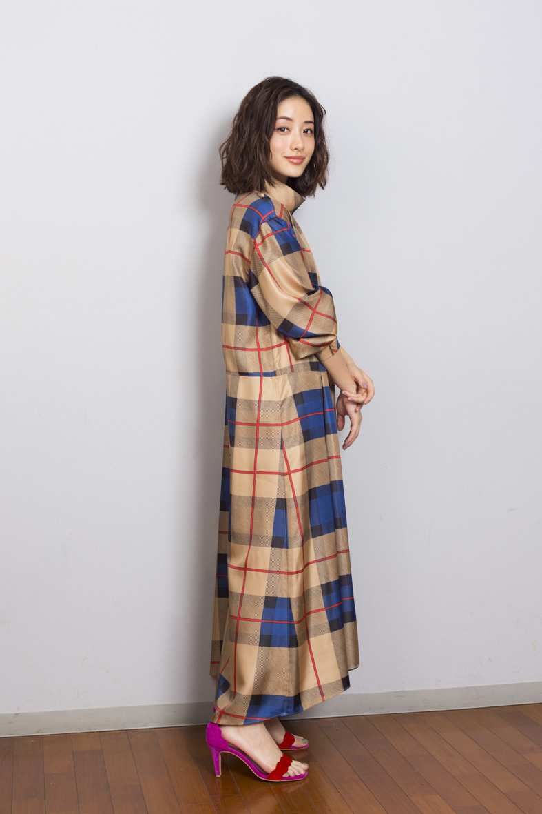 石原さとみ『密やかな結晶』 撮影＝山越隼