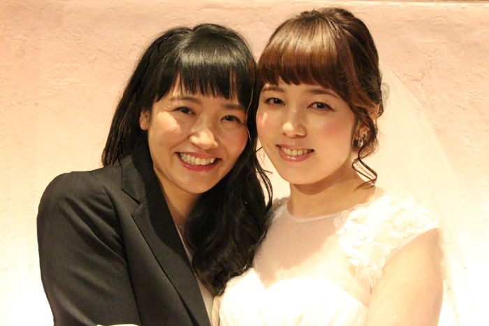 (左から)深谷美歩、菊地美香