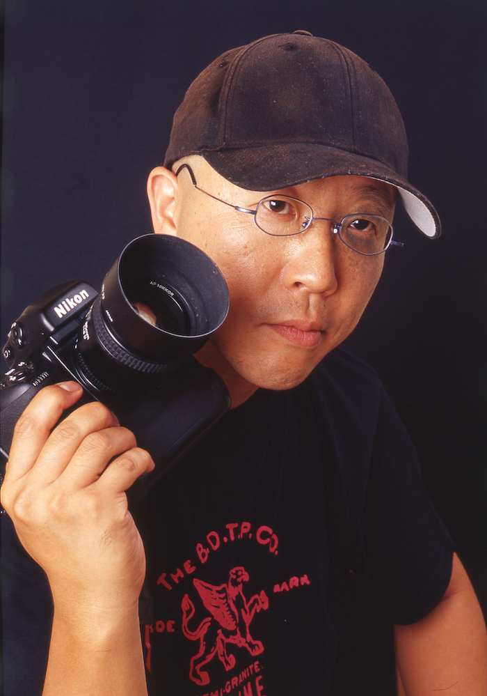 写真家の安野亨