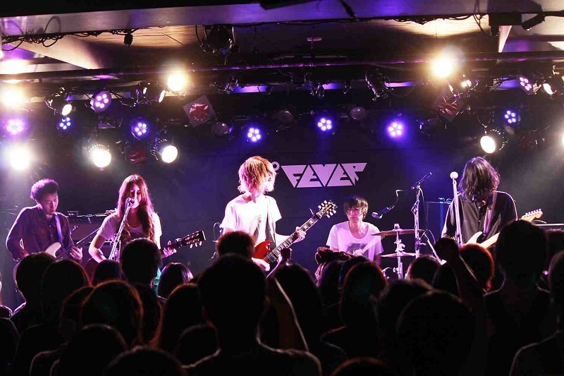 GLIM SPANKY