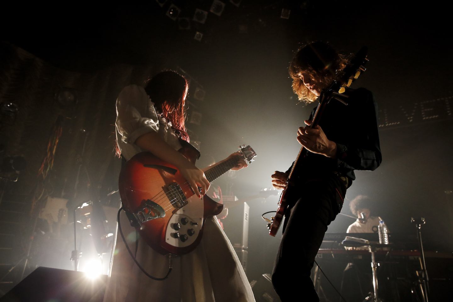 GLIM SPANKY　Photo by KAMIIISAKA HAJIME