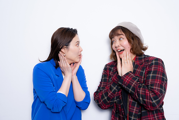 ポーズを取り、顔を見合わせると思わず…