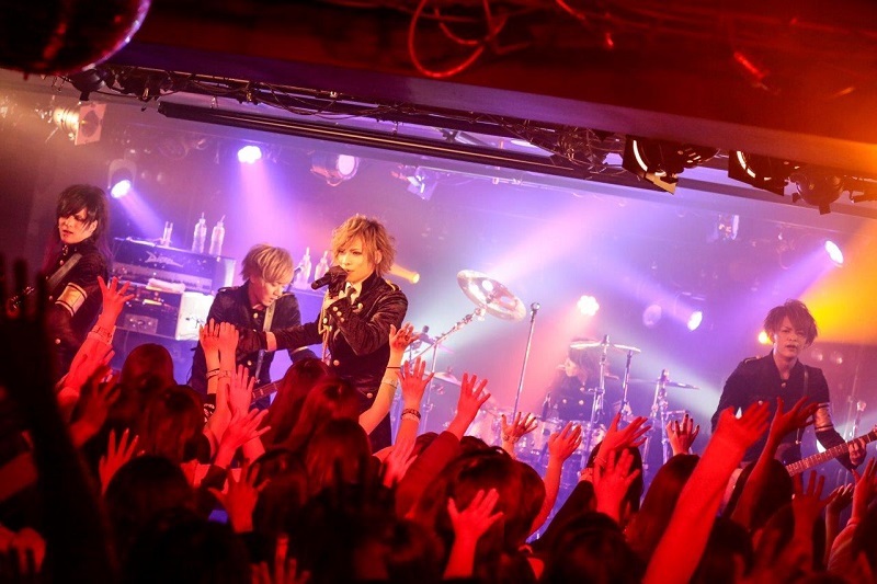 CLØWD 2017.2.5 新宿Zirco Tokyo 撮影＝西槇太一