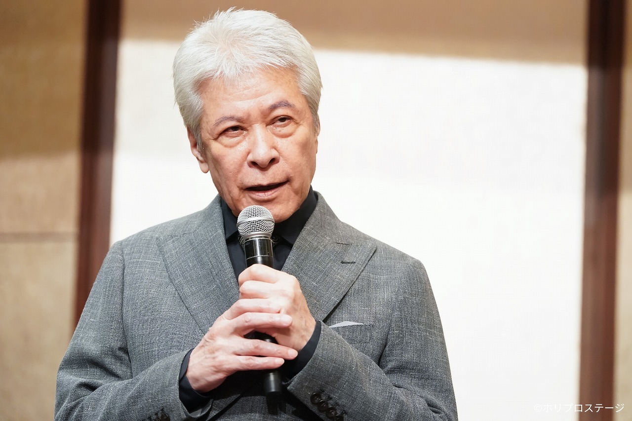鹿賀丈史（小見浦憲男/小菅 役） 　　　　　　　　　撮影：田中亜紀