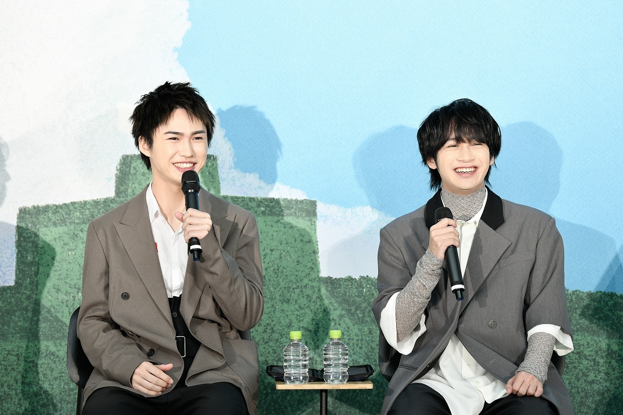 （左より）岡﨑彪太郎、藤井直樹