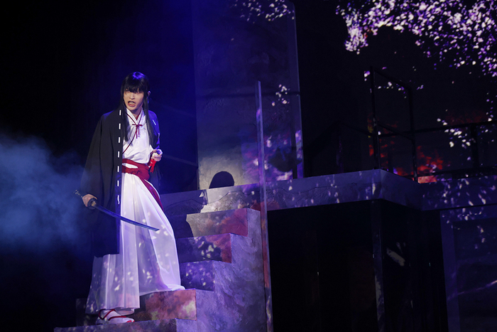 (C)賀来ゆうじ／集英社・エイベックスピクチャーズ