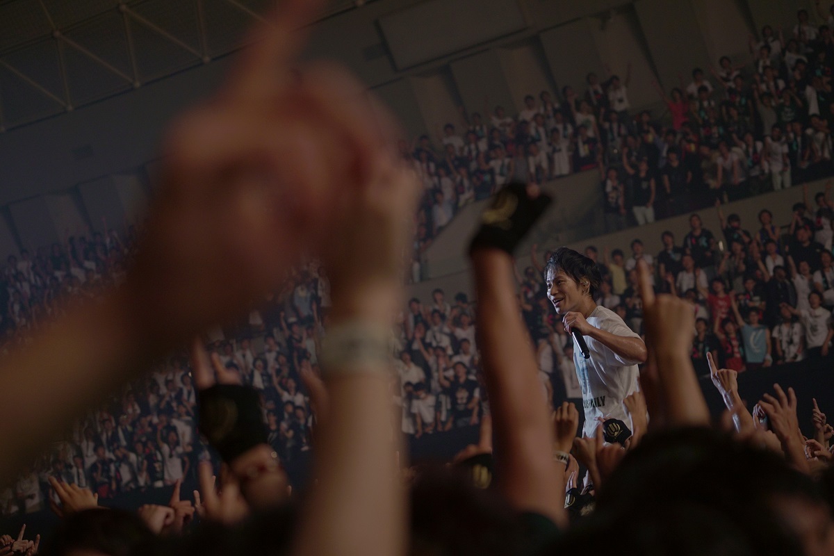 【9月】UVERworld KING'S PARADE at Kobe World Hall 2015.09.13