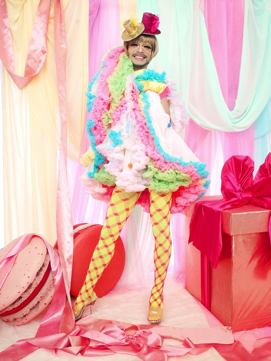 ⓒmika ninagawa, Courtesy of Tomio Koyama Gallery