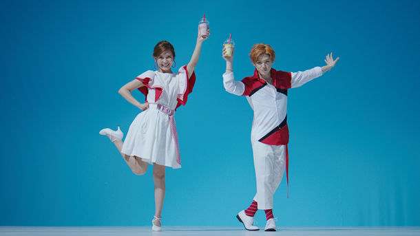 Krushers新CM「クラッシュダンス」編のワンシーン。
