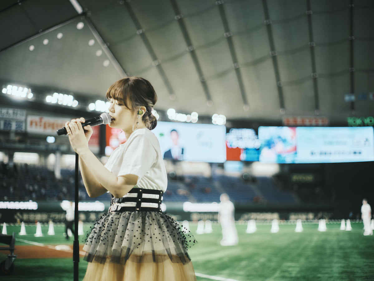 吉澤嘉代子、誕生日に東京ドームで新曲「氷菓子」を生歌唱 | SPICE 