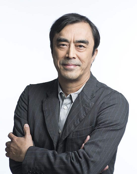 益岡 徹